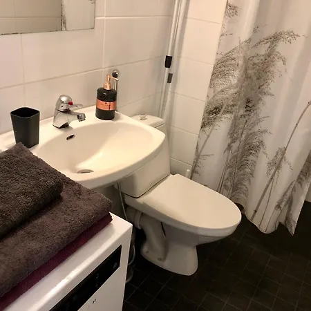 Scandinavian Desing 1br Center In Kamppi 37 헬싱키